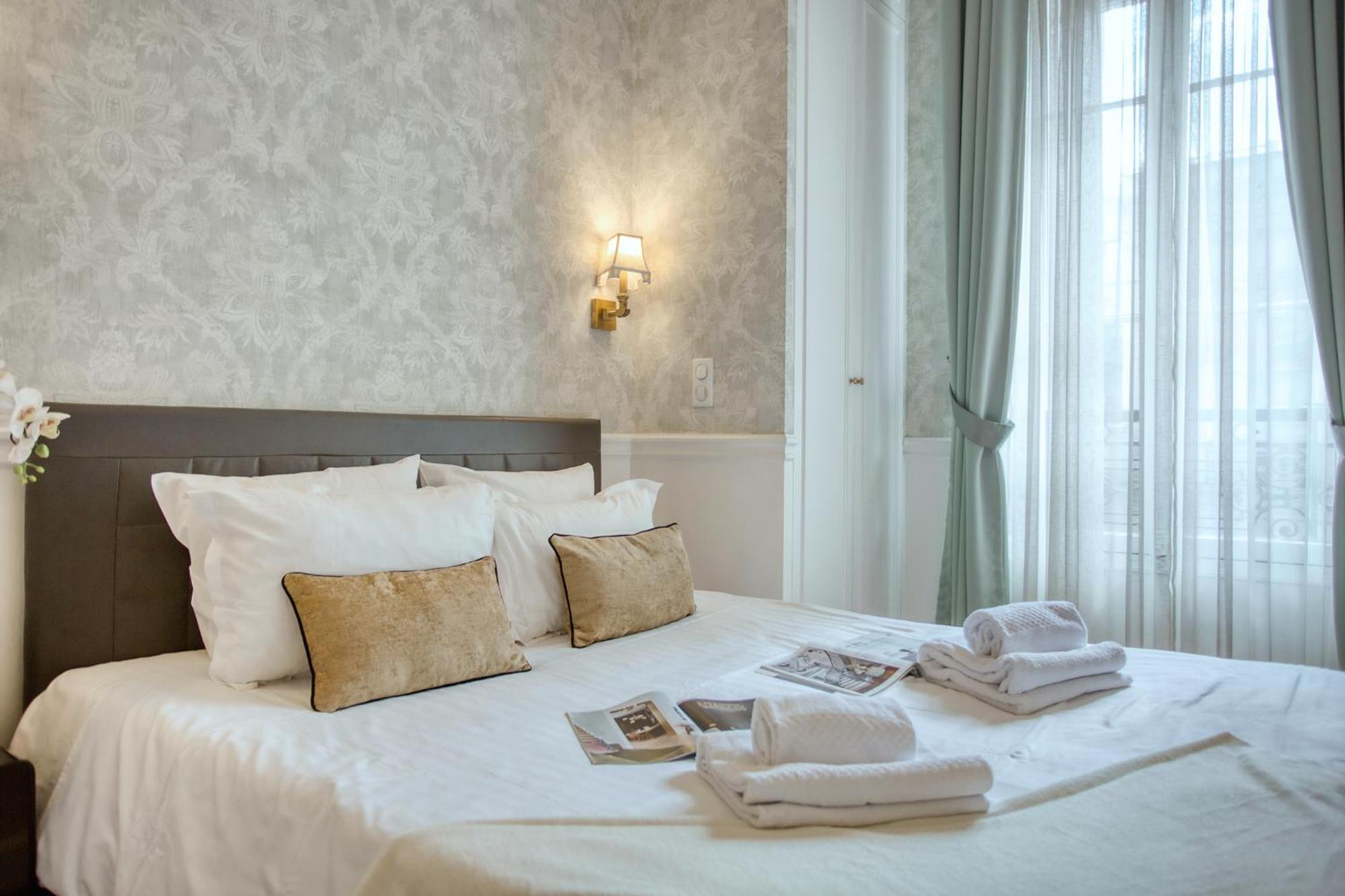 Luxueux 200M2 5Ch Champs Elysees A 1Min Perle Rare Parijs Buitenkant foto