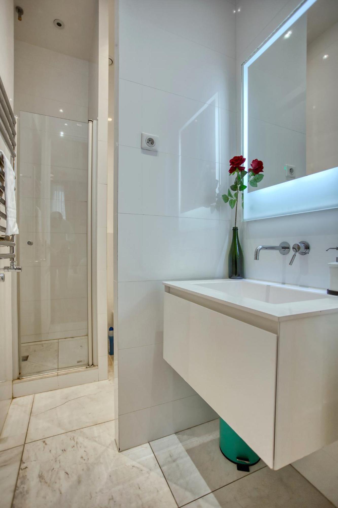 Luxueux 200M2 5Ch Champs Elysees A 1Min Perle Rare Parijs Buitenkant foto